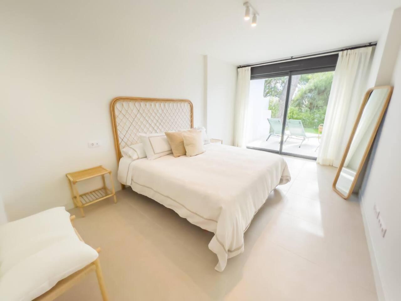 Bajo Con Jardin En La Milla De Oro Apartment มาร์เบยา ภายนอก รูปภาพ