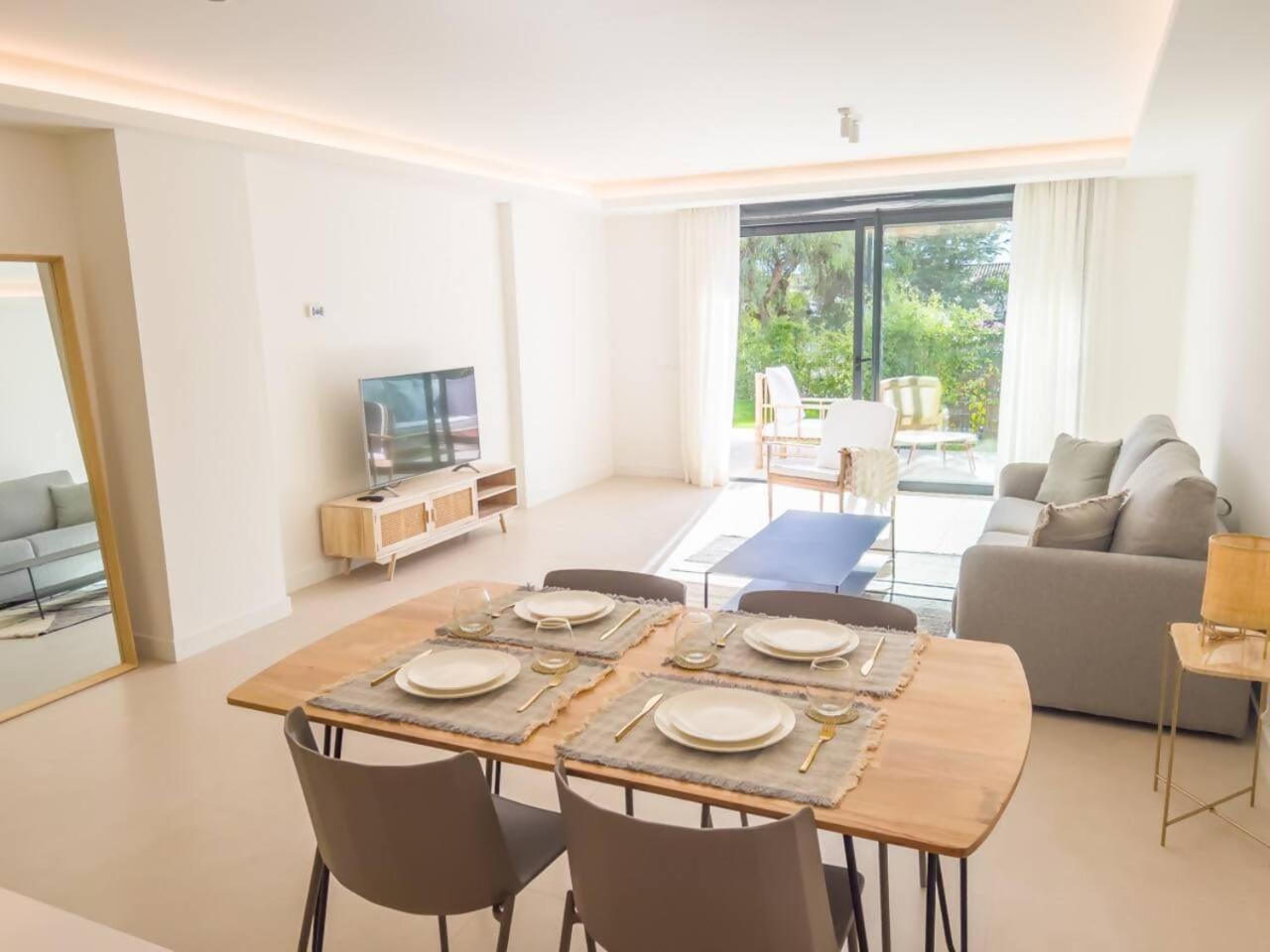 Bajo Con Jardin En La Milla De Oro Apartment มาร์เบยา ภายนอก รูปภาพ